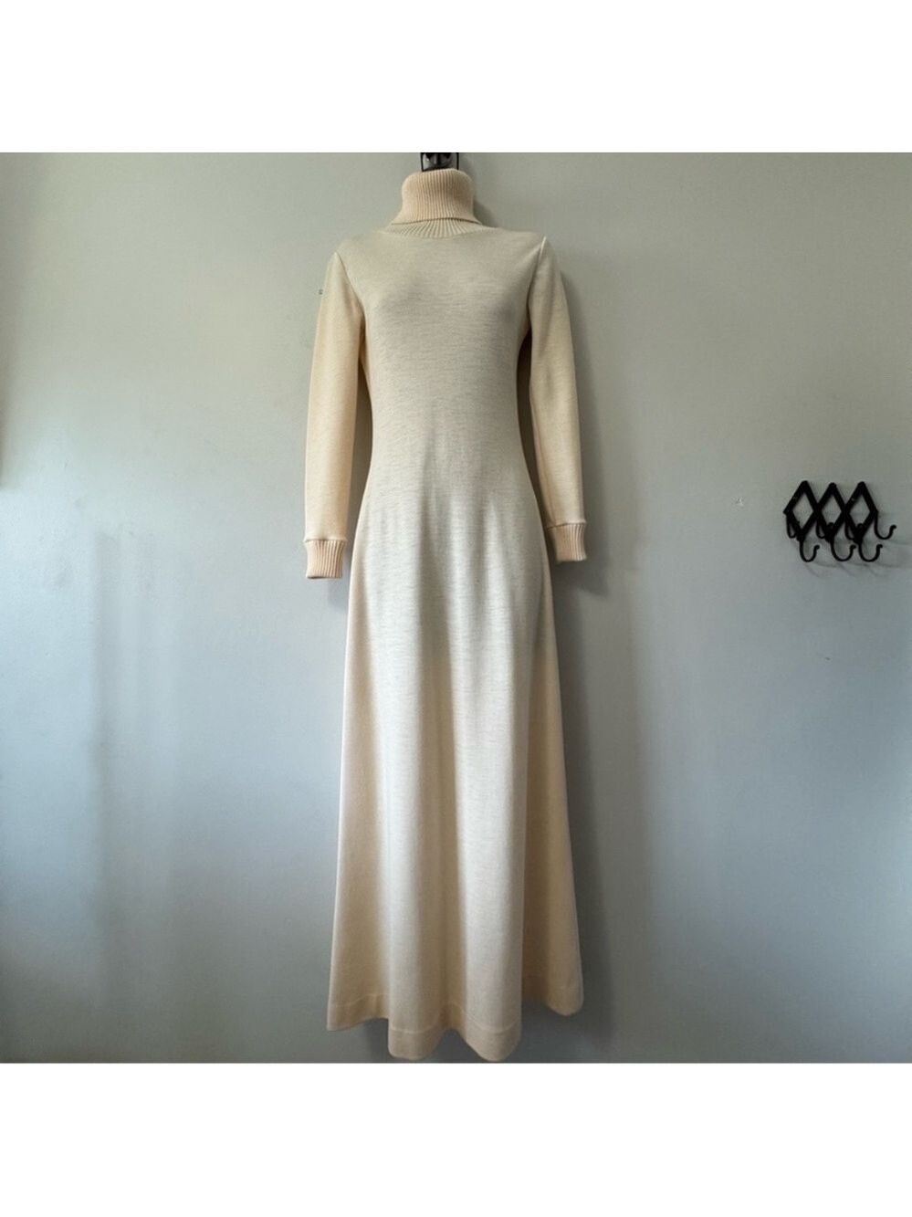Vintage Partout Junior Longsleeve Turtlenecks Pure Virgin Wool Maxi Dress size 5